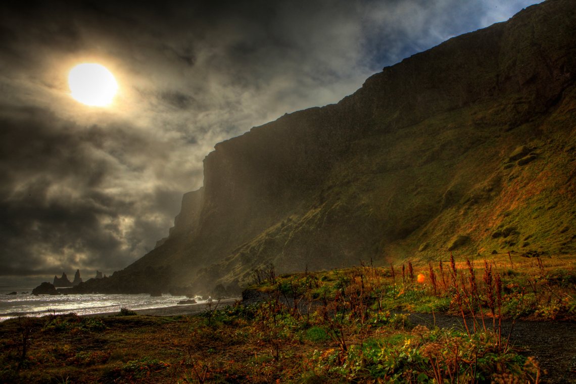Sunny Cliff
